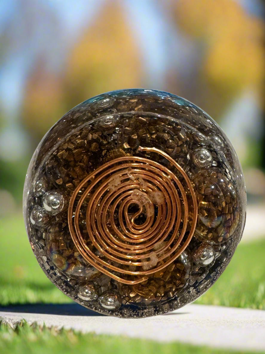 Medium Orgonite Throat Chakra-Balancing Egg with Lapis Lazuli