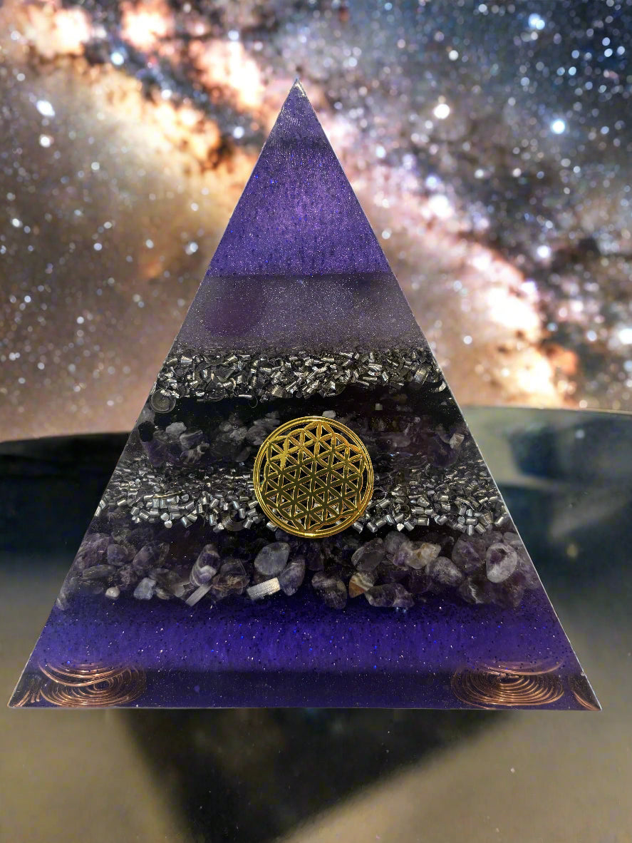 XL Purple Crown Chakra Orgonite Pyramid