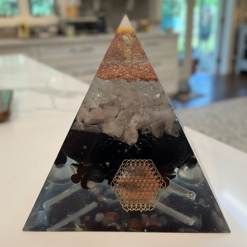 XL Black & Gold Protective Orgonite Pyramid with Quartz point
