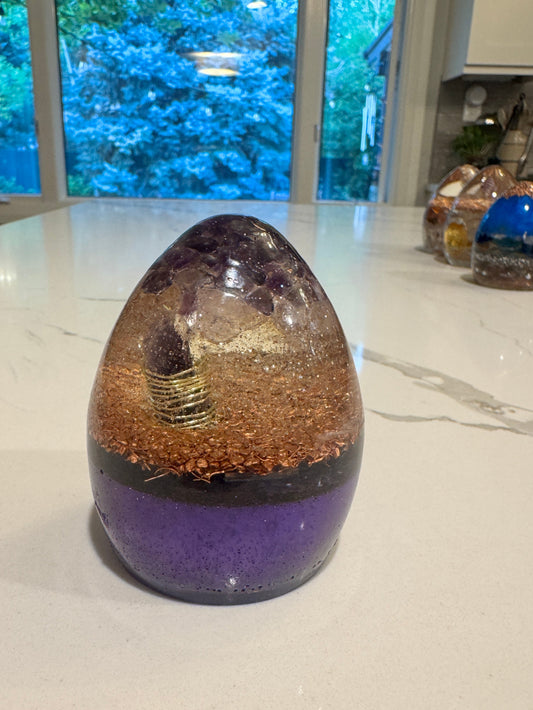 Medium Orgonite Crown Chakra Egg with Amethyst and Gold-Wrapped point