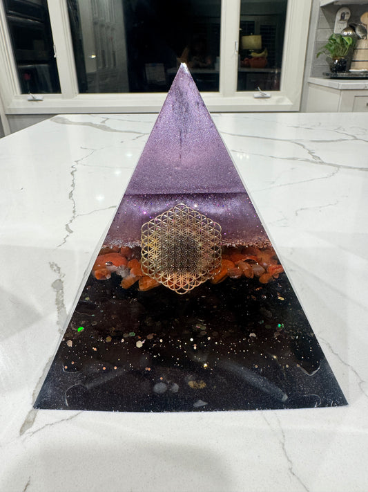 XL Protective Crown Chakra Orgonite Pyramid with Amethyst, Carnelian and Shungite
